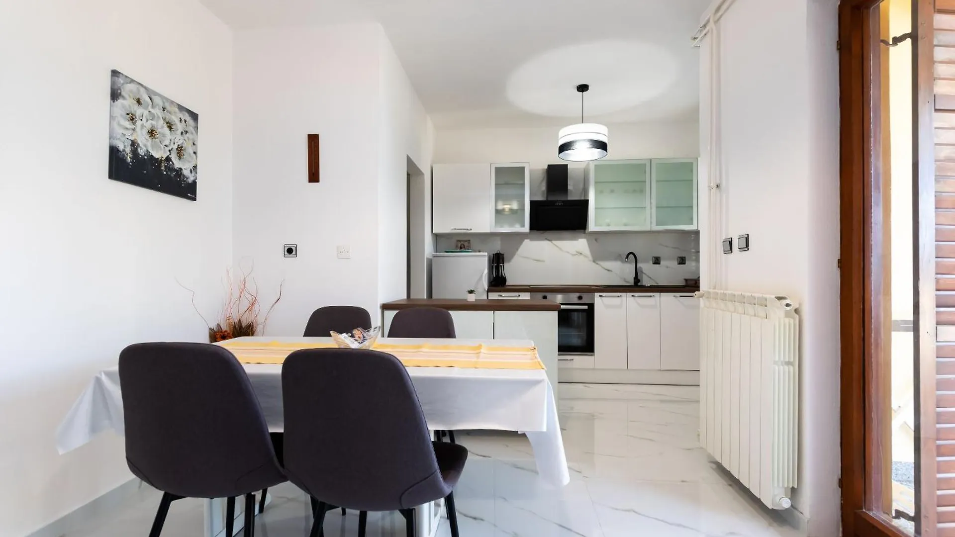 Apartments Sabina Supetarska Draga 0*,