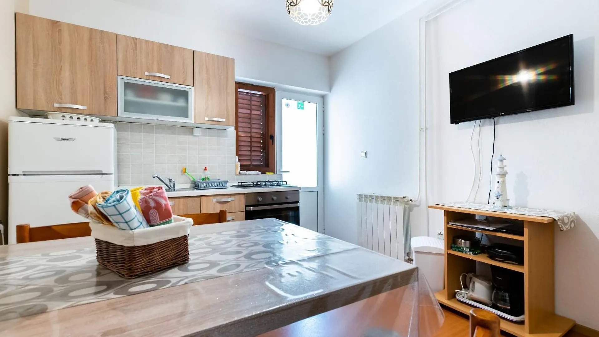 Apartments Sabina Supetarska Draga Croatia