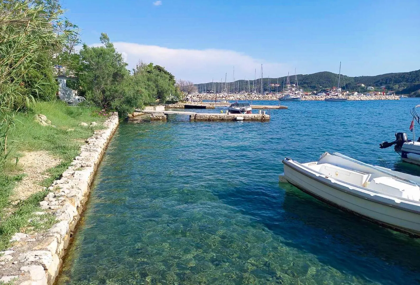 Apartments Sabina Supetarska Draga Croatia